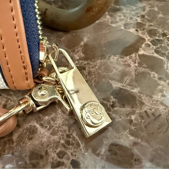 NWT, Spartina 449 Wallet - Picture 3 of 9